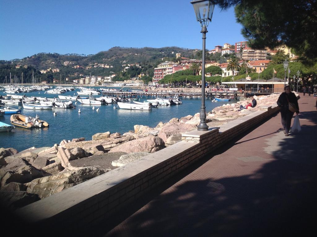 Affittacamere La Baia Di Lerici Dış mekan fotoğraf
