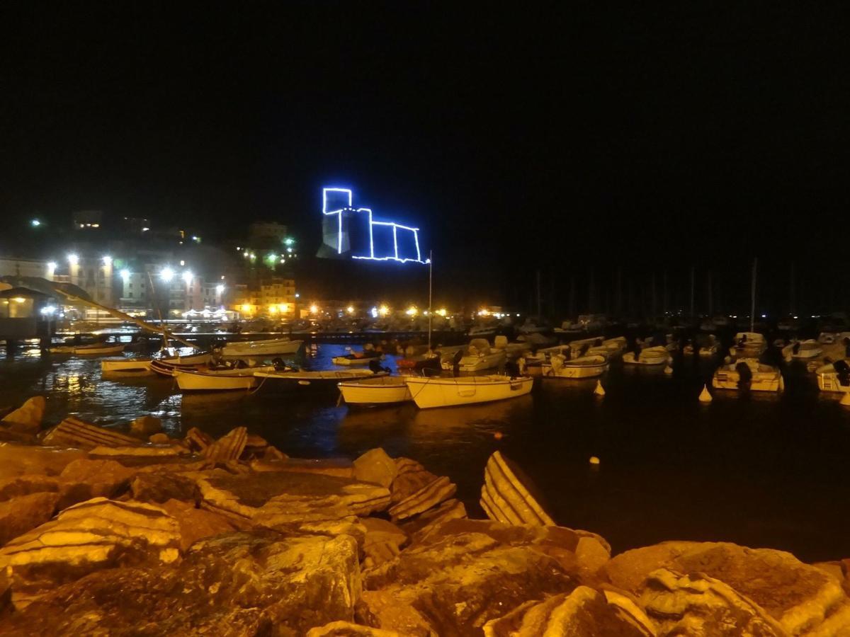Affittacamere La Baia Di Lerici Dış mekan fotoğraf