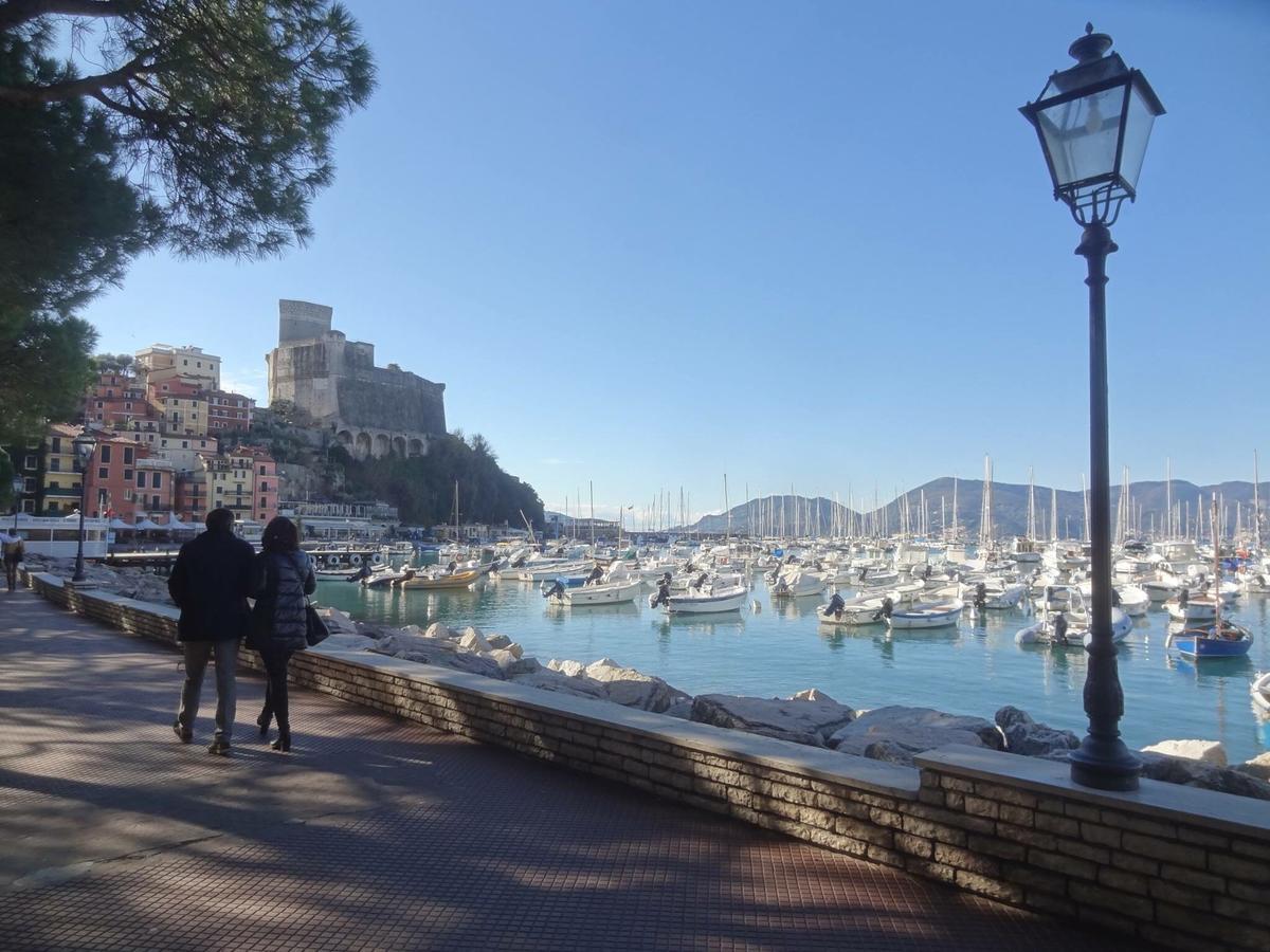 Affittacamere La Baia Di Lerici Dış mekan fotoğraf
