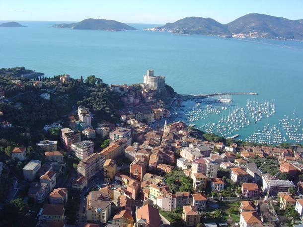 Affittacamere La Baia Di Lerici Dış mekan fotoğraf